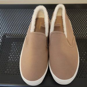 Women's Slip On Sneaker